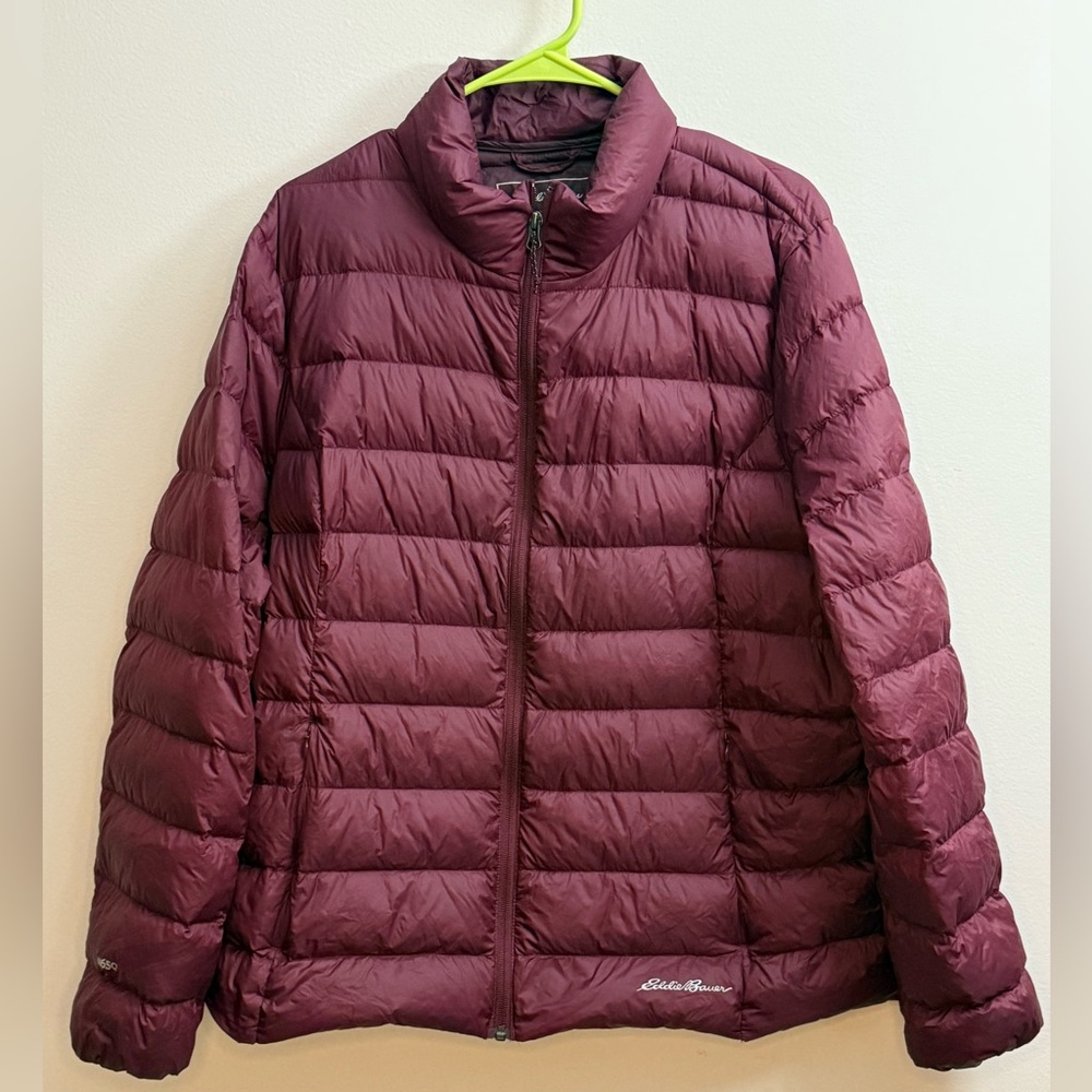 {Eddie Bauer}-Size 2XL-Women's Burgundy Puffer Jacket